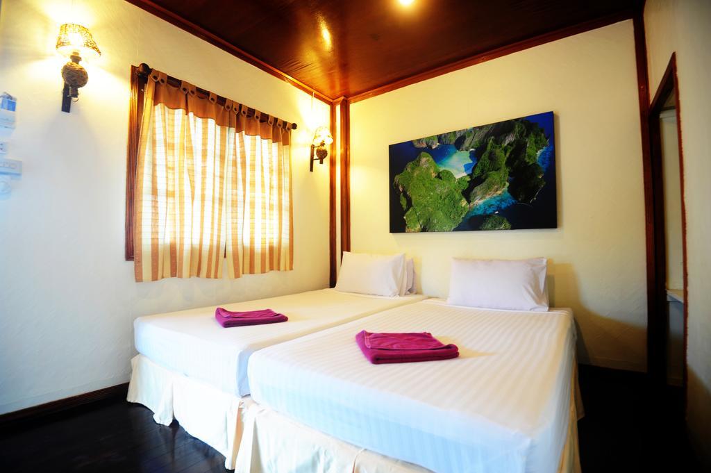 October Hostel Kepulauan Phi Phi Bagian luar foto